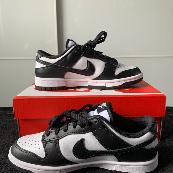 Nike Dunk Low Black and White “Panda” - Picture 4 of 12